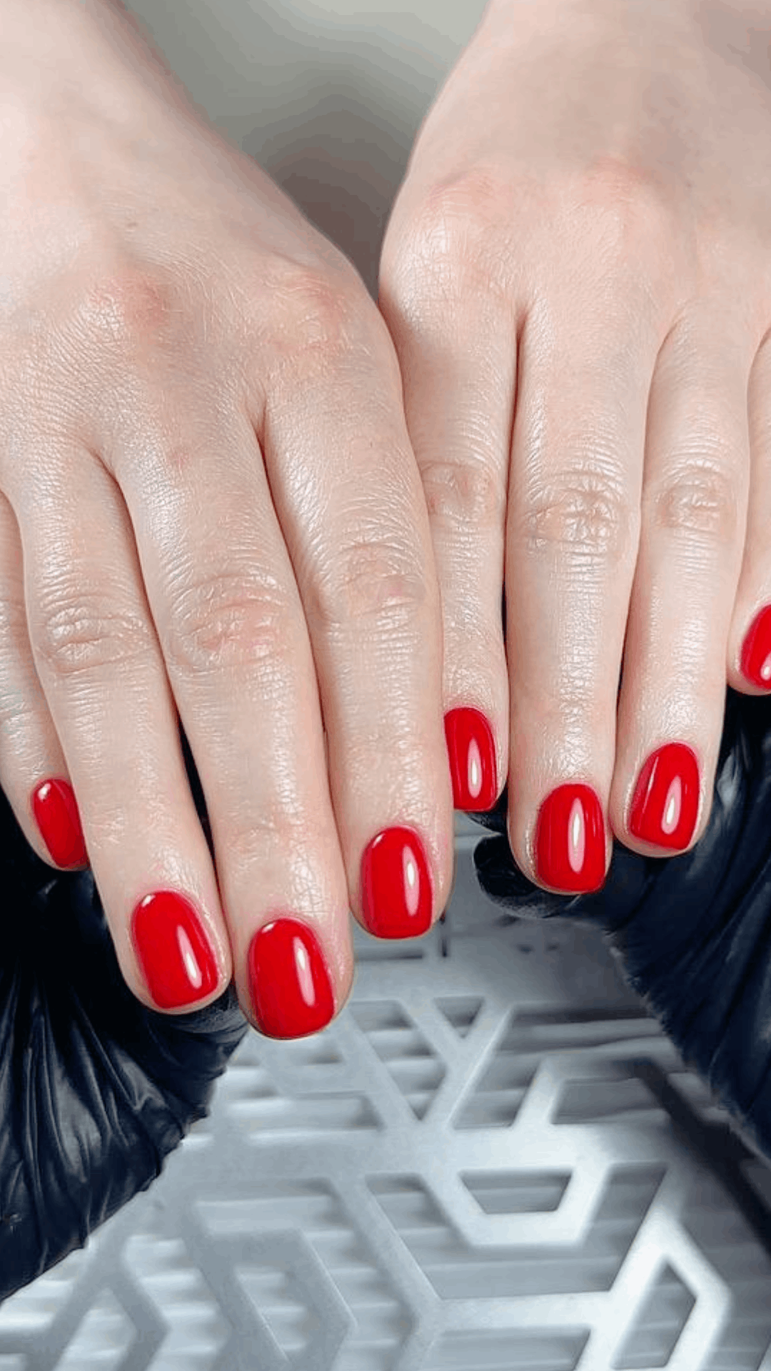 Online Course: Combined Manicure + Gel Polish Application